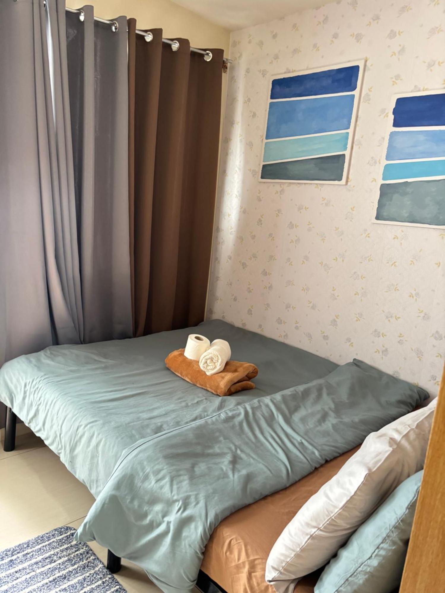 Jal's Cozy Haven * Manila